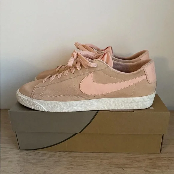 Nike SB Blazer Low Pink Orange Suede Lace-Up Sneakers 371760-801- Mens Size 12 - Picture 7 of 11